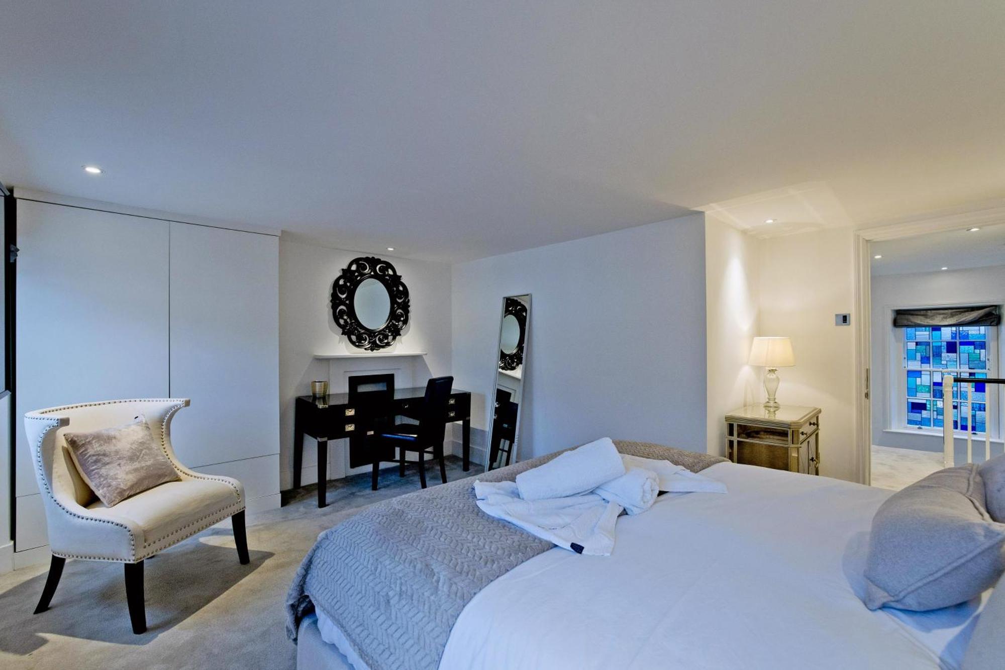 Imperial Victoria Square Appartement Londen